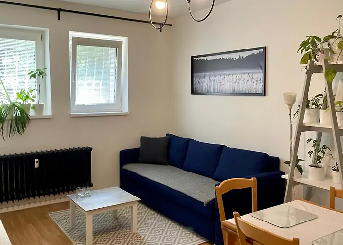 Cozy Self Check-In Apartment In Vibrant Ruzinov Area, Komarnicka 42, Bratislava